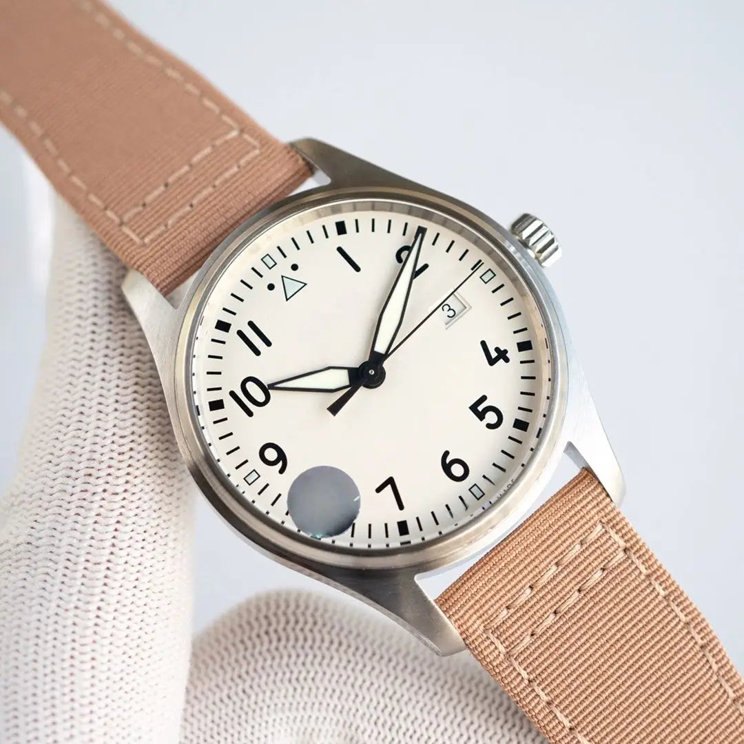 Fashion Casual Ladies Quartz Watches Vintage Leather Strap Wristwatch Women Clock Gift Popular Relogio Feminino