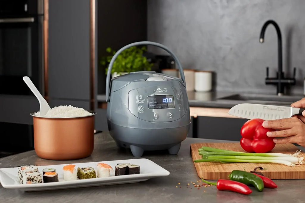 Mini Rice Cooker with Ninja Ceramic Bowl & Fuzzy Logic, 3.5 Cup, 120V